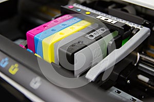 Color printer ink jet cartridge of the printer inject
