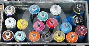 Color spray cans