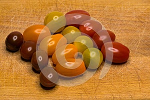 Colored bio Cherry Tomato