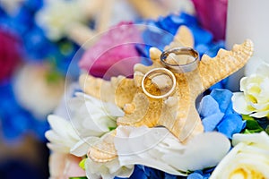 Colorful arrangement for wedding rings