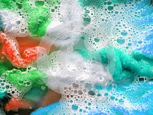 Colorful clean, Soak a cloth