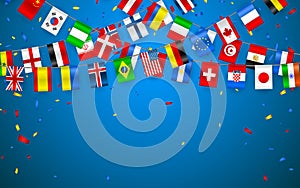 Farbistý vlajky girlanda z odlišný krajiny z európa a konfety. slávnostné girlandy z medzinárodný vlajka 