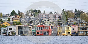 Colorful houses at Lake Union in Seattle - beautiful buildings - SEATTLE / WASHINGTON - APRIL 11, 2017