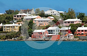 Colorful houses on the ocean in Bermuda