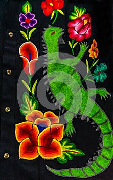 Colorful Mexican Flower Lizard Shirt Textiles Handicrafts Oaxaca Mexico