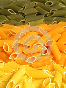 Colorato tagliatelle 