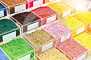 Colorful plastic granular polymer