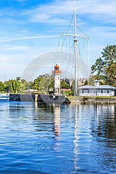 Red White Lighthouse Reflection Entrance Harbor Honfluer France