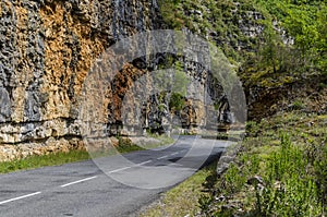 Colorful rocks entering Saint cirq Lapopie