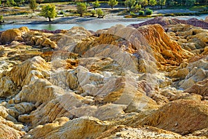 The colorful rocks were formed by wind and water erosion and long-term leaching.
