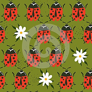 Colorful seamless pattern, ladybugs and flowers. Decorative cute background, funny insects, daisies