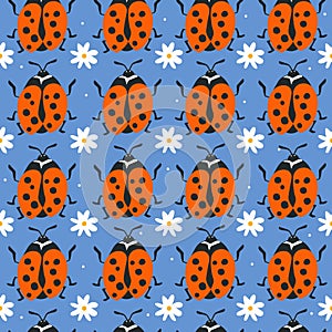 Colorful seamless pattern, ladybugs and flowers. Decorative cute background, funny insects, daisies