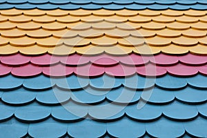 Colorful shingle pattern
