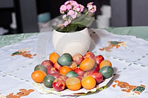 Coloring easter eggs in natural dyes