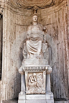 Colossal Statue of Sitting Rome: Cesi Roma