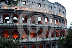 Colosseo at dusk