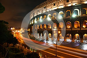 Colosseo at night, Rome photo