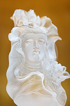 Colour glaze: Kwan-yin