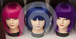 Colour wigs