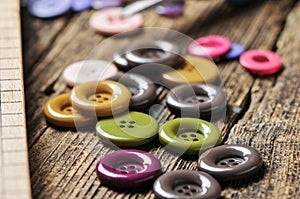 Coloured buttons