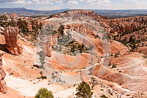 White and orange hoodooes in Bryce Canyon photo