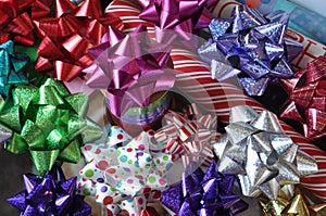 Colourful bows, toppers and wrappers