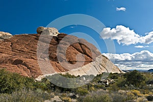 Colourful rocks in Red Rock Canyon State Park