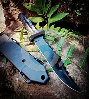 Columbia millitary knife commando