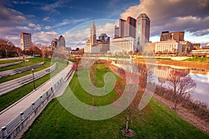 Columbus, Ohio, USA at spring sunset.