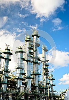 Column tower in petrochemical plant