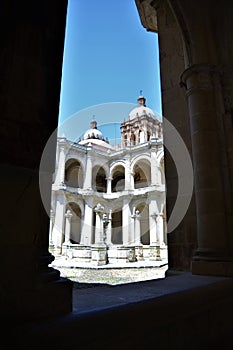 Columnas y Fuente en el Convento de Santo Domingo en Oaxaca photo