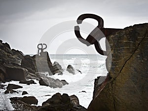 Comb of wind (Peine del Viento) photo