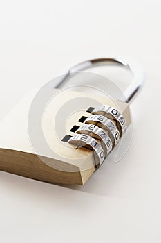 Combination padlock