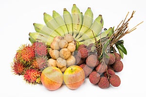 Combine fruit with,Banana lychees rambutan Longkong and apple