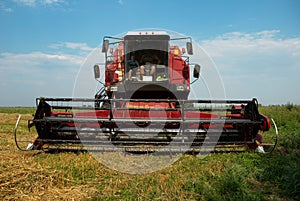 Combine harvester