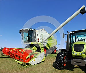 Combine harvester