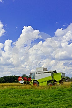 Combine harvester