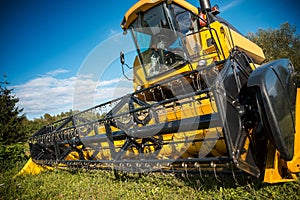 Combine harvester