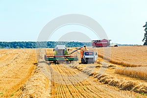 Combine harvester