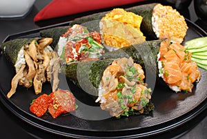 Combo of temakis in black background