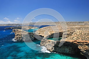 Comino cliffs