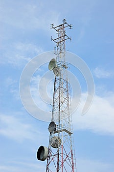 Communication antenna tower