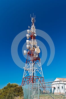 Communications Tower with several comunication dish