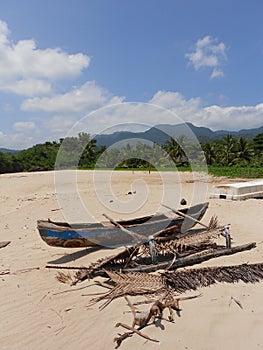 Comoros island coral reefs of moheli itsamia nioumachoua