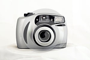 Compact film camera