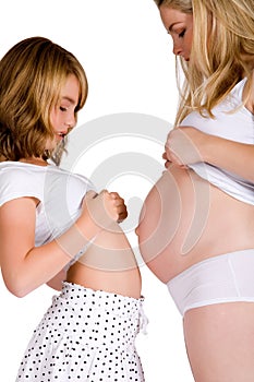 Comparing belly sizes child and pregnant