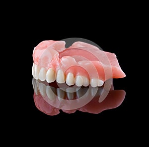 Complete maxillary denture