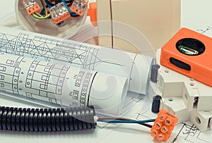 Components for electrical installations and diagrams of house