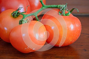 Composition of cluster tomatoes