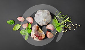 Composition of garlic and spices